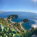 Appartamento Taorminaxos Skysea Giardini Naxos