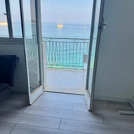 Taorminaxos Skysea *